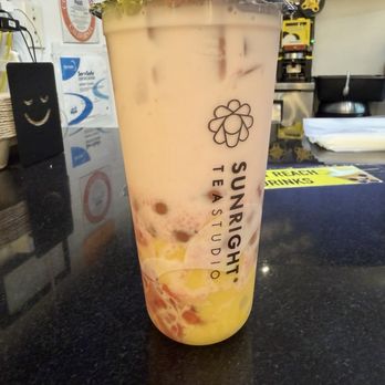 Sunright Tea Studio - Diamond Jamboree Center - Strawberry Honey Boba Milk - Bubble Tea Near Me - Irvine, California Sunright Tea Studio - Diamond Jamboree Center - Strawberry Honey Boba Milk - Bubble Tea Near Me - Irvine, California