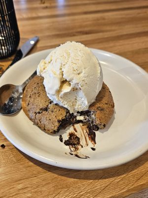 True Food Kitchen by null