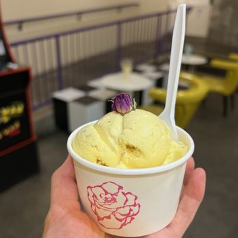 Kinrose Creamery - Ice Cream & Frozen Yogurt Near Me - Pasadena, California Kinrose Creamery - Ice Cream & Frozen Yogurt Near Me - Pasadena, California