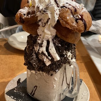 Brownstone Pancake Factory - Fried Oreo Milkshake - Breakfast & Brunch Near Me - Edgewater, New Jersey