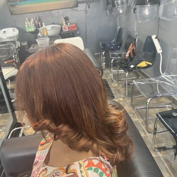 Dominican professional - Hair Salons Near Me - New York, New York Dominican professional - Hair Salons Near Me - New York, New York