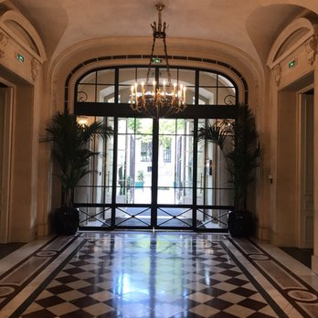Shangri-La Hotel, Paris - Hotels Near Me - Paris, 75 Shangri-La Hotel, Paris - Hotels Near Me - Paris, 75