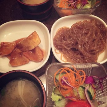 Gal's Sushi - Sushi Bars Near Me - Markham, Ontario