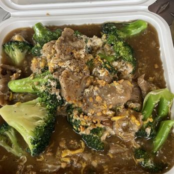 Bobby Thai - Lard na mu.  The best I have ever had ni lok. - Thai Near Me - El Monte, California