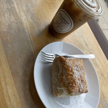 Pourfavor - Iced latte with lavender, white mocha, & oatmilk & a Guava Pastry - Coffee & Tea Near Me - Virginia Beach, Virginia Pourfavor - Iced latte with lavender, white mocha, & oatmilk & a Guava Pastry - Coffee & Tea Near Me - Virginia Beach, Virginia