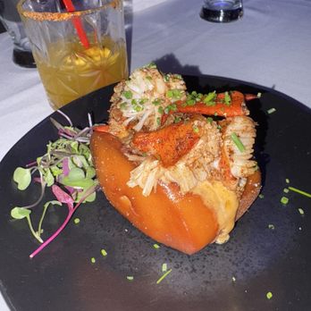 VIDA NYC Steakhouse - Crispy lobster roll - Steakhouses Near Me - Queens, New York