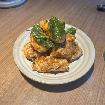 Wenwen - Sacha Hot Honey Popcorn Chicken 沙茶蜂蜜鹽酥雞 Garlic, Thai Basil, Taiwan Dust* - Taiwanese Near Me - Brooklyn, New York