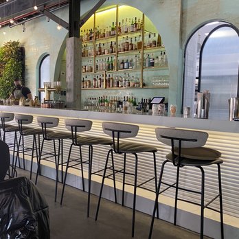 Aura Cocina - Bar Area - Asian Fusion Near Me - Brooklyn, New York