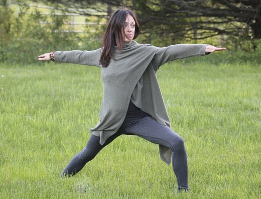 Stone Wave Yoga by null