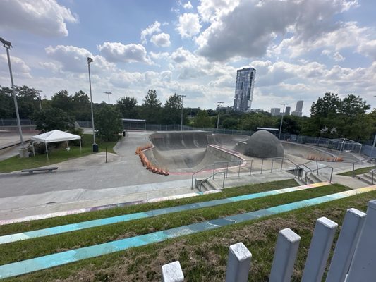 Lee and Joe Jamail Skatepark by null