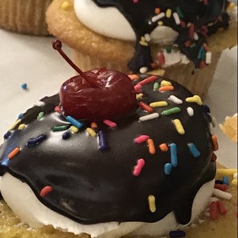 Hardcore Sweet Bakery - Desserts Near Me - Watertown, Connecticut