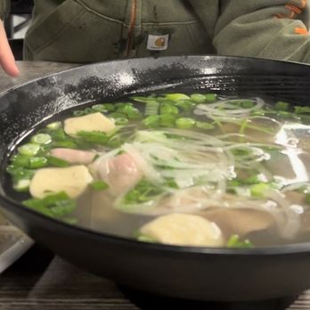 District 7 Pho - This bowl is legit 3" longer than my hand - Vietnamese Near Me - Las Vegas, Nevada District 7 Pho - This bowl is legit 3" longer than my hand - Vietnamese Near Me - Las Vegas, Nevada