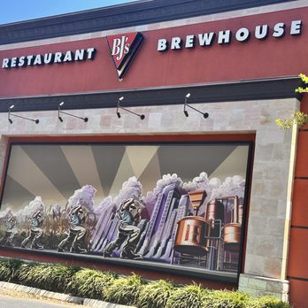 BJ's Restaurant & Brewhouse - Awesome mural... - New American Near Me - Pinellas Park, Florida