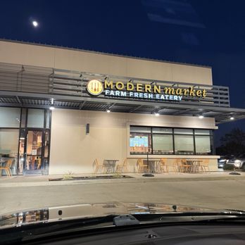 Modern Market Eatery - Outside view - Breakfast & Brunch Near Me - Richardson, Texas