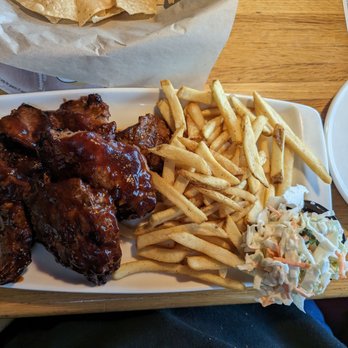 Applebee's Grill + Bar - Riblet platter - Sports Bars Near Me - Kalamazoo, Michigan