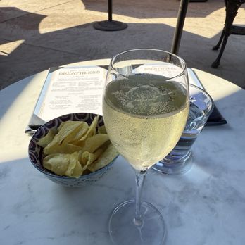 Breathless Sparkling Wines - Wineries Near Me - Healdsburg, California
