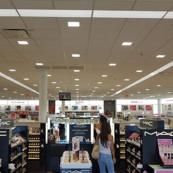 Ulta Beauty - Front door view - Cosmetics & Beauty Supply Near Me - Kahului, Hawaii