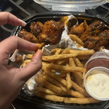 Fallin off the Bone Wings - I'm not sure - Cheesesteaks Near Me - Philadelphia, Pennsylvania Fallin off the Bone Wings - I'm not sure - Cheesesteaks Near Me - Philadelphia, Pennsylvania