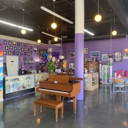 Oceanside Alternative Medicine & CBD Store - Interior View of Oceanside Alternative Medicine & CBD