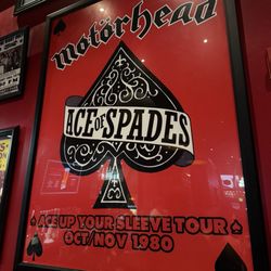 Ace of spades sign