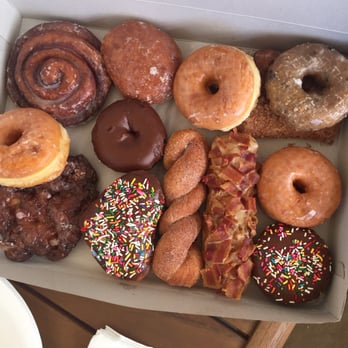 Sugarbox Donuts - Assorted donuts - Donuts Near Me - Newbury Park, California Sugarbox Donuts - Assorted donuts - Donuts Near Me - Newbury Park, California