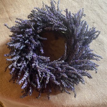 Pumpkin Bloosom Farm - My finished wreath - Pick Your Own Farms Near Me - Warner, New Hampshire