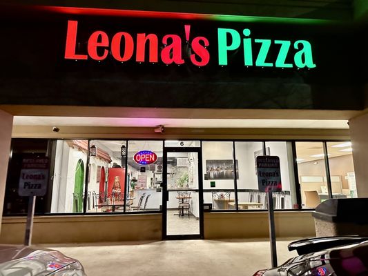 Leona's Cucina by null