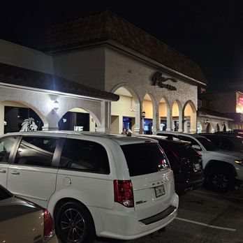 Leo's Live - Outside - Music Venues Near Me - Lakeland, Florida Leo's Live - Outside - Music Venues Near Me - Lakeland, Florida