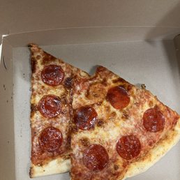 Johnny&#39;s - ma. Hillside Johnny's, 336 Old Colony Rd, Norton, MA 02766, US