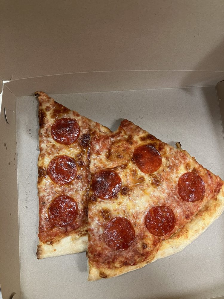 JOHNNY’S PIZZA & SUBS Updated August 2024 12 Photos & 35 Reviews