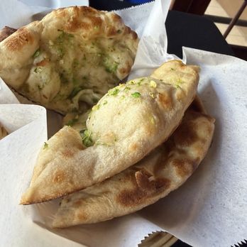 Hungry Elephant Bar & Grill - Naan - Indian Near Me - Visalia, California