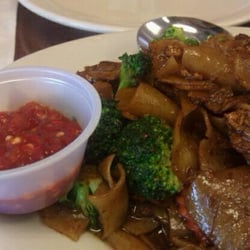 My Thai Asian Cuisine - Beef pad see ew