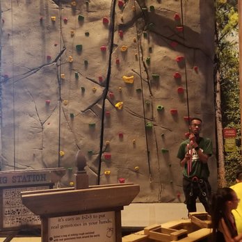 Great Wolf Lodge - Rock climbing - Water Parks Near Me - Bloomington, Minnesota Great Wolf Lodge - Rock climbing - Water Parks Near Me - Bloomington, Minnesota
