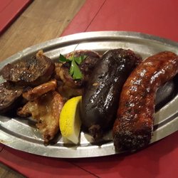 Al Paso y Algo Más. - Parrilla for two. Life is good!