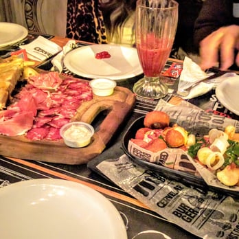 Cervelar - Beer Bar Near Me - Buenos Aires, C