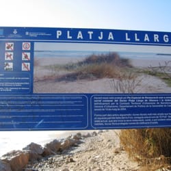 Platja Llarga beach