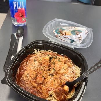 Lovely's - Lobster spaghetti with plenty of lobster and homemade marinara sauce - Seafood Near Me - Miami Gardens, Florida Lovely's - Lobster spaghetti with plenty of lobster and homemade marinara sauce - Seafood Near Me - Miami Gardens, Florida