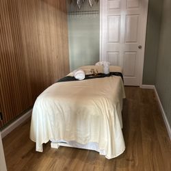 Lotus Thai Massage and Wellness - Treatment room