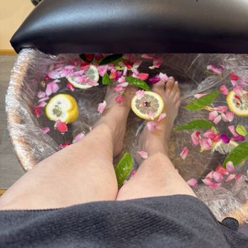 Beau Den Spa & Nails - Hot flower petal citrus bath was refreshing. - Nail Salons Near Me - Concord, California Beau Den Spa & Nails - Hot flower petal citrus bath was refreshing. - Nail Salons Near Me - Concord, California