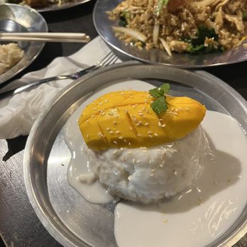 EAT BKK Thai Kitchen & Bar - Thai Near Me - Toronto, Ontario EAT BKK Thai Kitchen & Bar - Thai Near Me - Toronto, Ontario