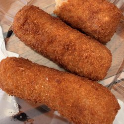 Croquetas. Very good.
