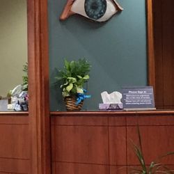 Comprehensive Eyecare Of Central Ohio - Check out that "eye" clock.