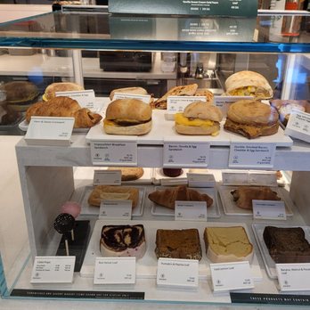 Starbucks - a display case filled with sandwiches and pastries - Coffee & Tea Near Me - Las Vegas, Nevada Starbucks - a display case filled with sandwiches and pastries - Coffee & Tea Near Me - Las Vegas, Nevada