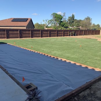 Picture Perfect Lawn - Backyard pic3 - Landscaping Near Me - Fresno, California Picture Perfect Lawn - Backyard pic3 - Landscaping Near Me - Fresno, California