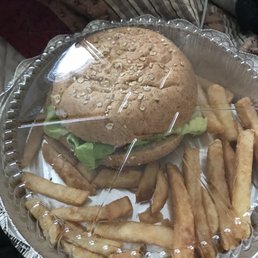 Small amount of fries for this Avocado Turkey Burger. Don't waste your time to order for this establishment. Small amount of fries for this Avocado Turkey Burger. Don't waste your time to order for this establishment.