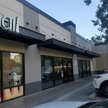 Starbucks - Coffee & Tea Near Me - Los Angeles, California Starbucks - Coffee & Tea Near Me - Los Angeles, California