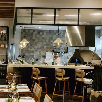 Sixty Vines - New American Near Me - Charlotte, North Carolina