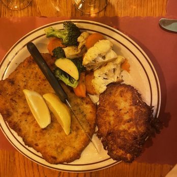 Oak Chalet Restaurant - Wienerschnitzel - American Near Me - Bellmore, New York Oak Chalet Restaurant - Wienerschnitzel - American Near Me - Bellmore, New York