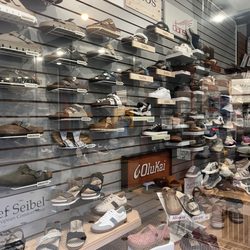 Gimre's Shoe Store