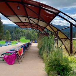Seating with shade Seating with shade